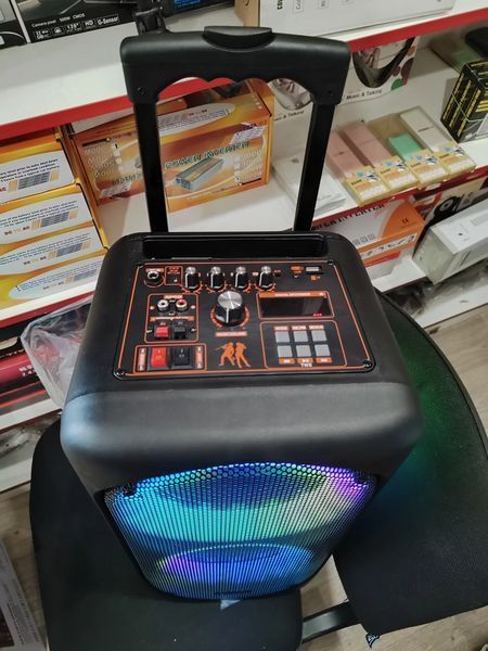 Портативная Bluetooth колонка speaker NDR-X828 с микрофоном L712048 фото