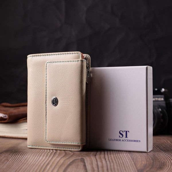 Вместительный кошелек для женщин из натуральной кожи ST Leather 22500 Желтый b22500 фото