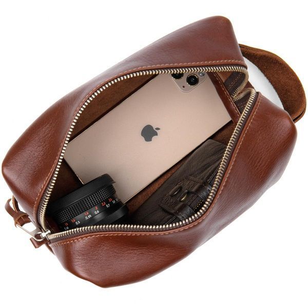 Кожаная мужская косметичка Grande Pelle 11418 с ручкой 24х11х11 см коричневая b11418 фото