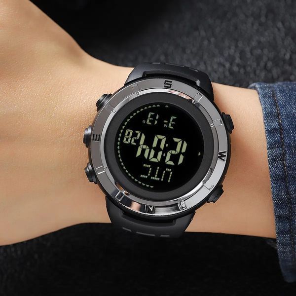 Годинник чоловічий спортивний з компасом Skmei 2096 Compass (Чорний з сріблястим) L703165 фото
