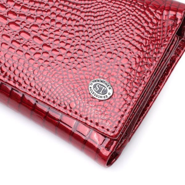 Кошелек женский в три сложения из лакированной натуральной кожи ST Leather 22708 Красный b22708 фото