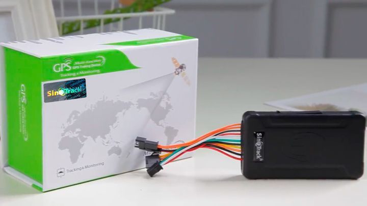 Портативный GPS-трекер SinoTrack ST-906 с реле + микрофон + кнопка SOS L703848 фото