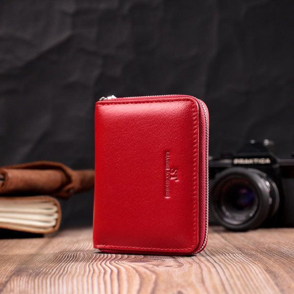 Кожаный кошелек для женщин на молнии с тисненым логотипом ST Leather 19490 Красный b19490 фото